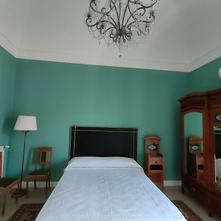 Finestre In Piazza Apartment คาตาเนีย ภายนอก รูปภาพ