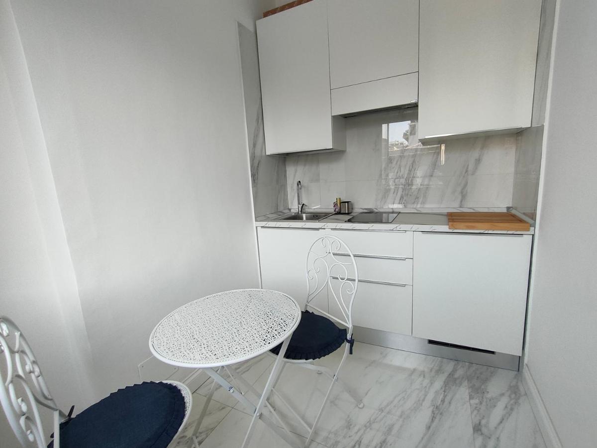 Finestre In Piazza Apartment คาตาเนีย ภายนอก รูปภาพ